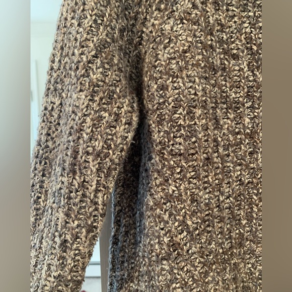 Cozy Knit sweater - Picture 3 of 5